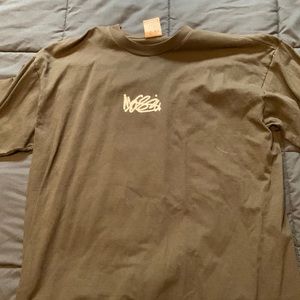 Dark Green shirt Size XL Cool design on back